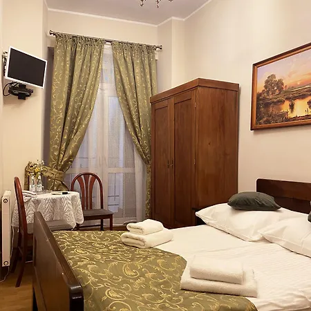 アパートホテル カメア 3*