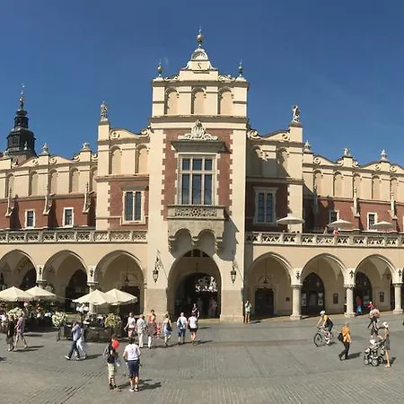 アパートホテル カメア 3*