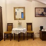 Aparthotel Camea