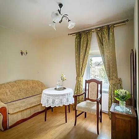 Aparthotel Camea 4*